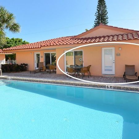 The Villas 2B Холмс-Бич Экстерьер фото